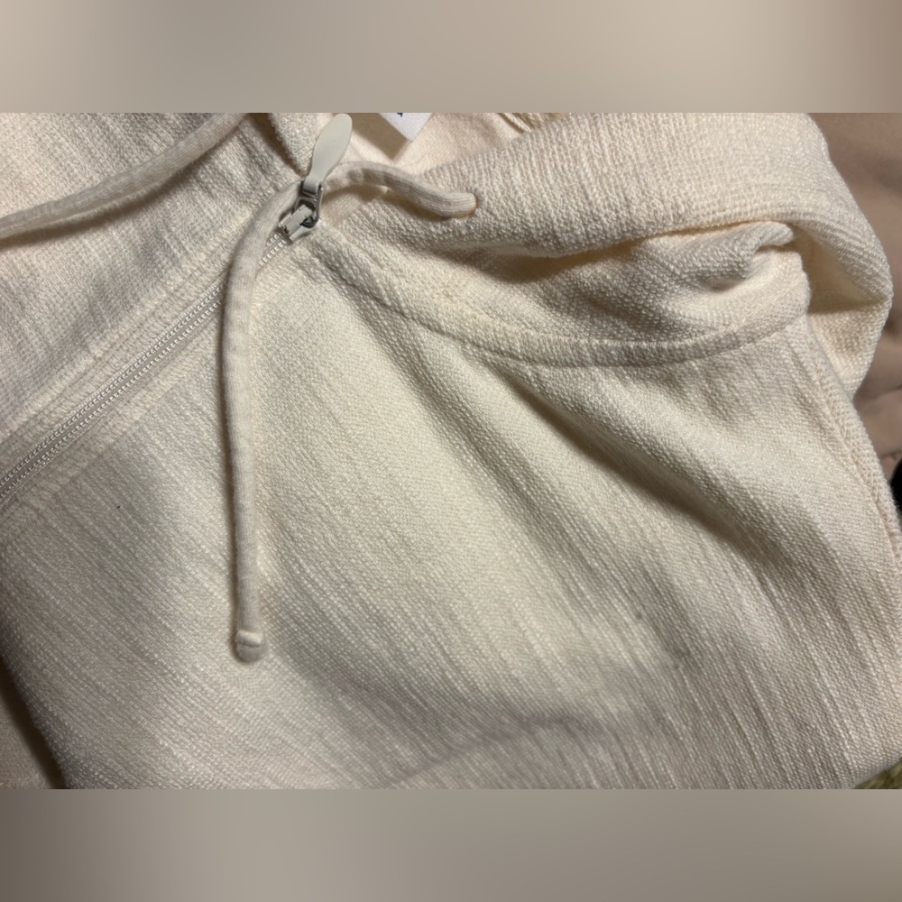 Old Navy Cream Zip-Up Hoodie - Picture 5 of 7
